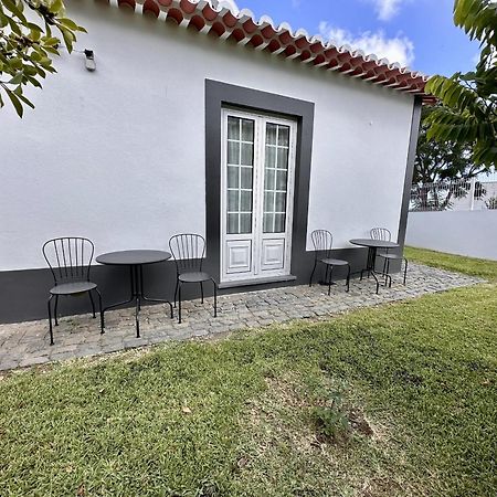 Angra Charming Suites By Seewest Angra do Heroísmo Exteriör bild
